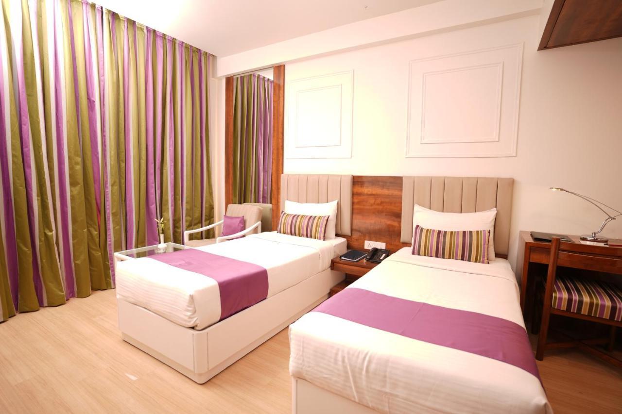 Hotel Hardeo Nagpur Exterior photo