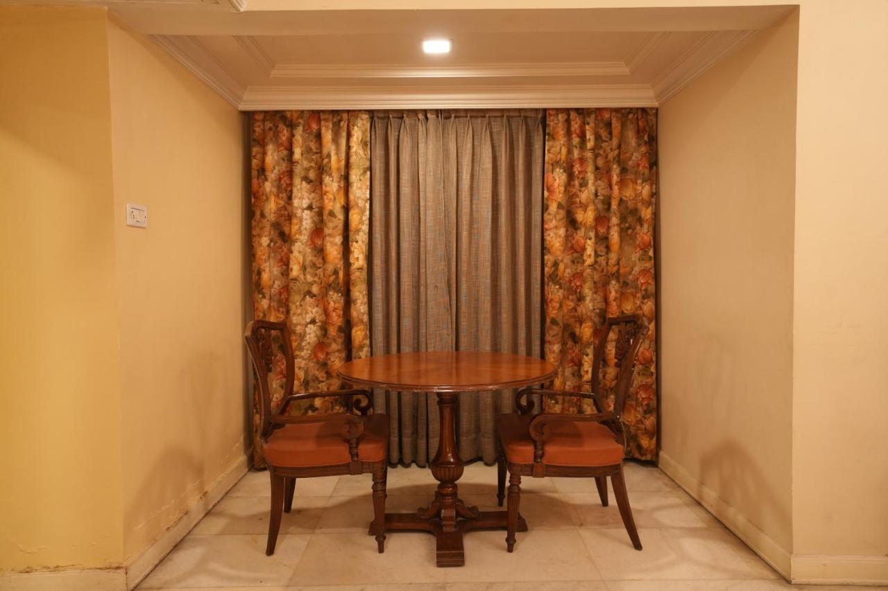Hotel Hardeo Nagpur Exterior photo