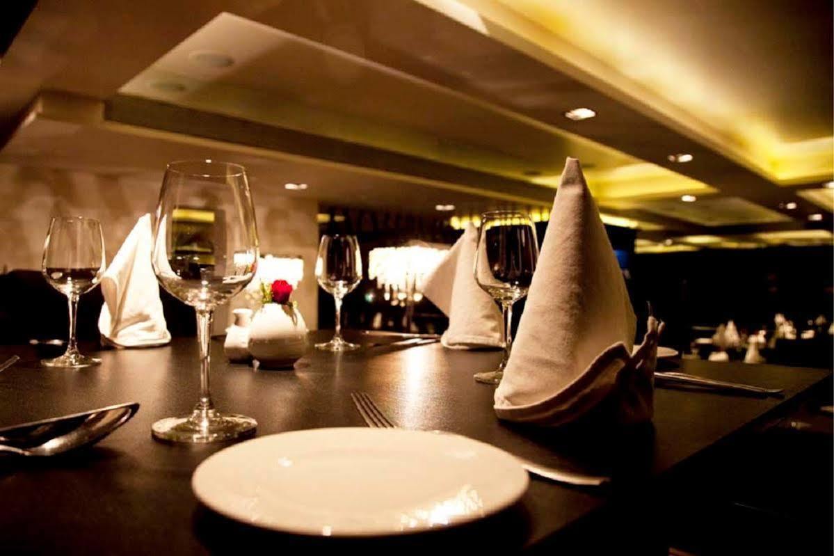 Hotel Hardeo Nagpur Exterior photo